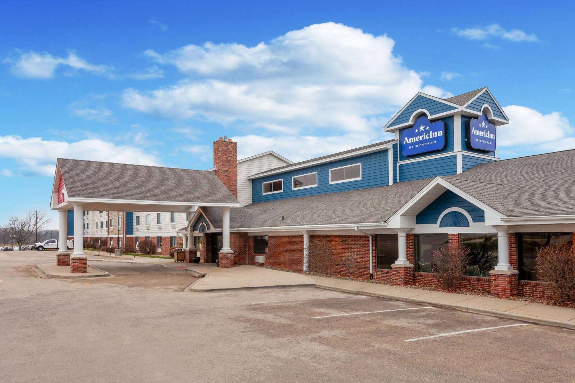 Americinn By Wyndham Peoria Exteriör bild